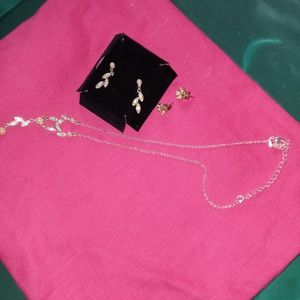 Costume Jewelry Set Necklace and 2 sets of Earring